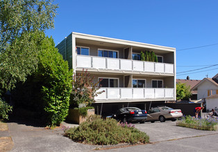 4310 Dayton Ave N in Seattle, WA - Foto de edificio - Building Photo