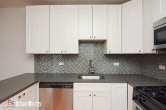 2832 W Palmer St, Unit 3X in Chicago, IL - Building Photo - Building Photo