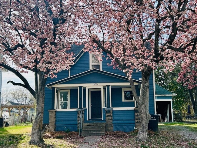 property at 200 N Almond St