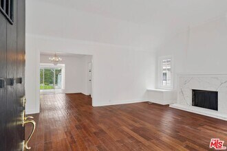 458 S Citrus Ave in Los Angeles, CA - Building Photo - Building Photo