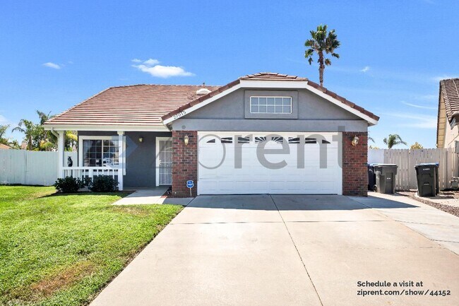 27015 Hemingway Ct