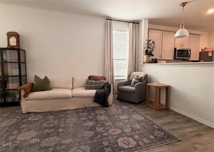 112 Bennington Dr in Liberty Hill, TX - Building Photo - Building Photo