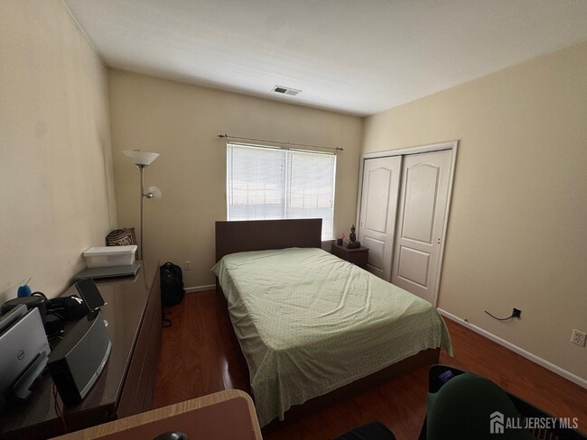 property at 114 Frank Ct