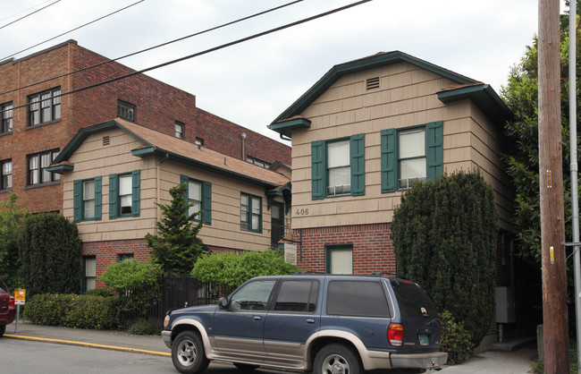 Summit Terrace Apartments in Seattle, WA - Building Photo - Building Photo