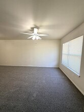 9742 Misty Plain Dr in San Antonio, TX - Building Photo - Building Photo