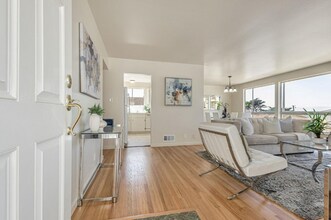 157 Longview Dr in Daly City, CA - Building Photo - Building Photo