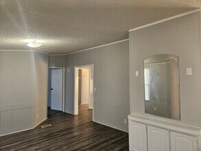 41 Lynnwood Cir in Clarksville, TN - Building Photo - Building Photo