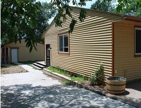 2832 N Circle Dr in Colorado Springs, CO - Building Photo - Building Photo