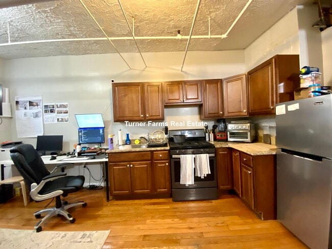 465 Park Dr, Unit 8