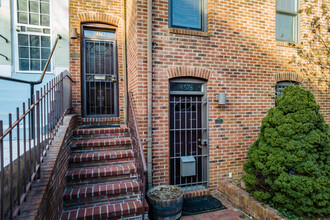 1372-1382 K St SE in Washington, DC - Building Photo - Building Photo