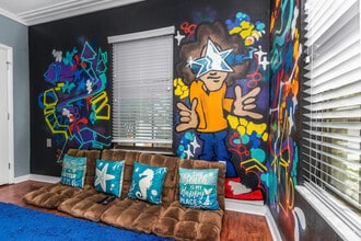 1679 Tampa Rd in Palm Harbor, FL - Building Photo - Building Photo