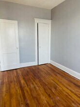 209 Garfield Ave in Jersey City, NJ - Building Photo - Building Photo
