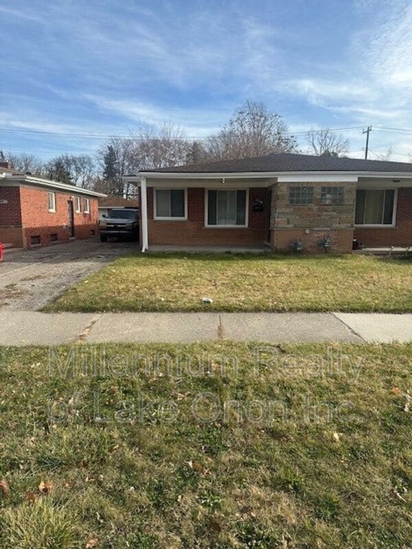 19288 Lahser Rd in Detroit, MI - Building Photo - Building Photo