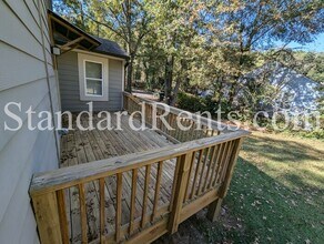 2235 Dauphine St in East Point, GA - Building Photo - Building Photo