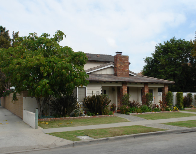 3731-3739 Howard Ave in Los Alamitos, CA - Building Photo - Building Photo