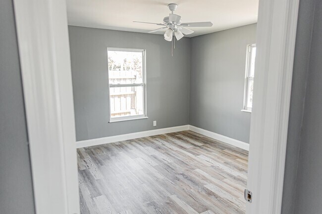 901 W 36th St in West Palm Beach, FL - Building Photo - Building Photo