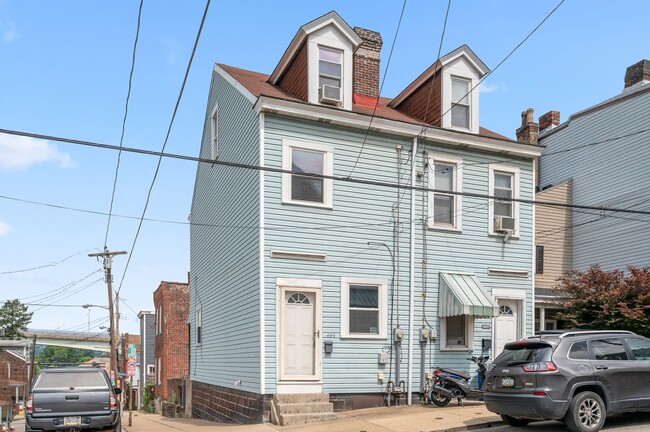 property at 444 Taylor St