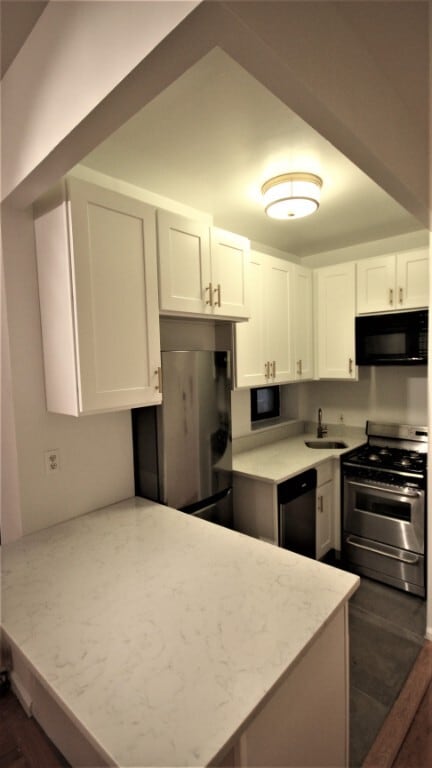 property at 484 Amsterdam Ave