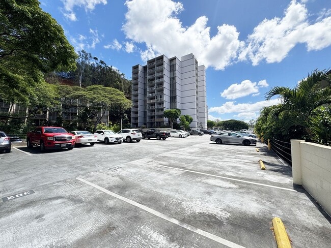 property at 95-055 Waikalani Dr