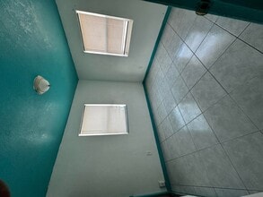 559 Dogwood Rd in West Palm Beach, FL - Building Photo - Building Photo