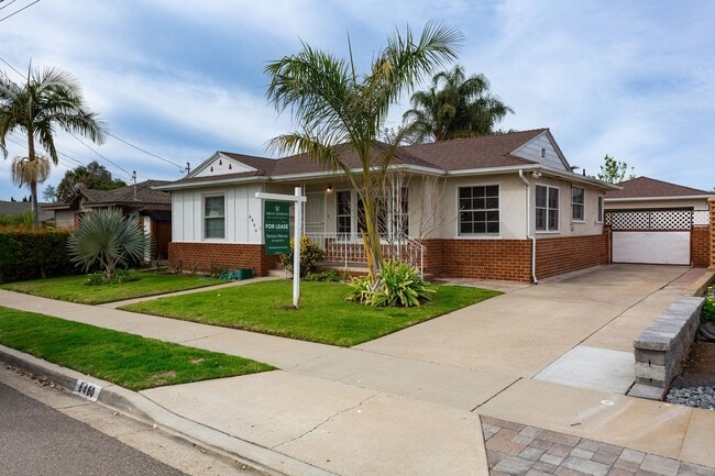 6460 Glenroy St in San Diego, CA - Building Photo - Building Photo