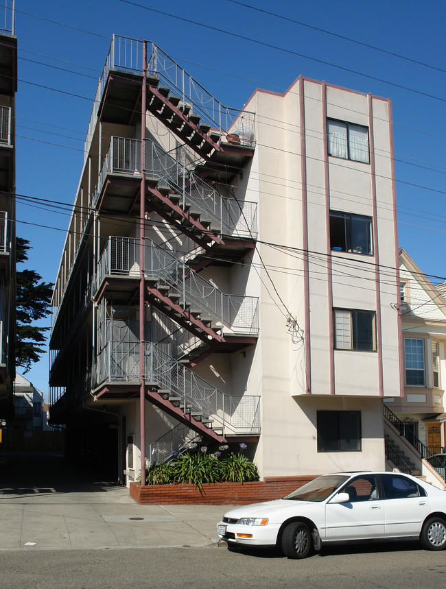 465 10th Ave in San Francisco, CA - Building Photo - Building Photo