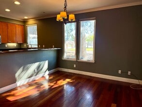 7612 Eickmeyer Ct in Cotati, CA - Foto de edificio - Building Photo