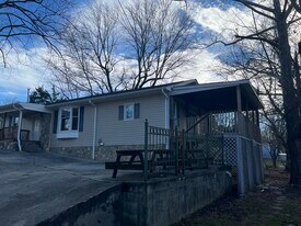 3617 Sharon Ave, Unit B in Greensboro, NC - Building Photo