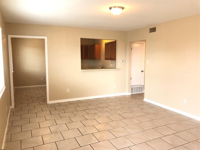 property at 7300 Twin Crest Dr
