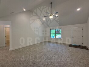 11 Birsay Cir in Bella Vista, AR - Building Photo - Building Photo