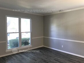 1204 Taylor Ln in Lewisville, TX - Building Photo - Building Photo