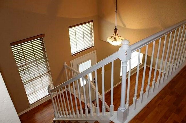 property at 3118 Rimrock Dr