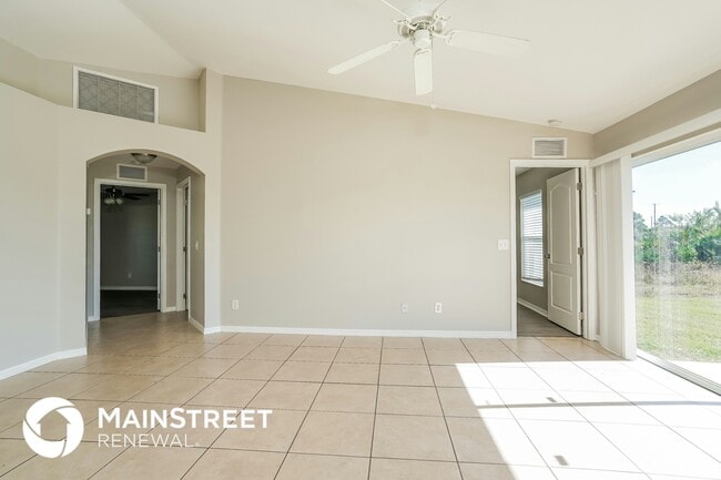 2703 19th St SW in Lehigh Acres, FL - Building Photo - Building Photo