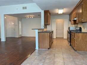 2324 Treyburn Ct in Plano, TX - Building Photo - Building Photo