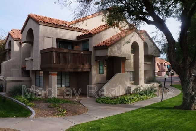 property at 925 N College Ave