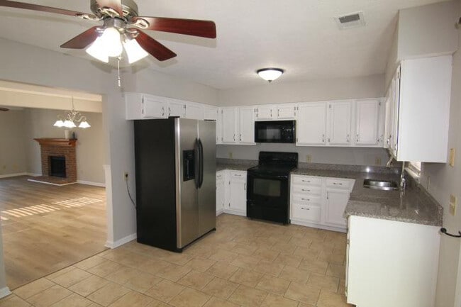 property at 175 Douglas Fir Ct