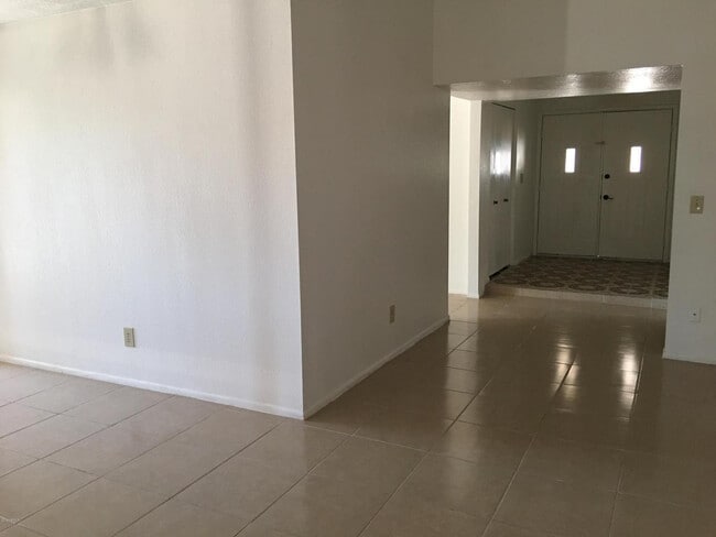 2813 N Evergreen St in Chandler, AZ - Building Photo - Building Photo