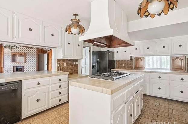 2260 Indian Creek Rd in Diamond Bar, CA - Building Photo - Building Photo