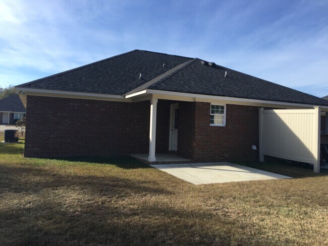 113 Magnolia Ct in Leesburg, GA - Building Photo - Building Photo