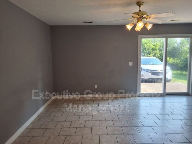 188 Pointers Ct in Rineyville, KY - Foto de edificio - Building Photo