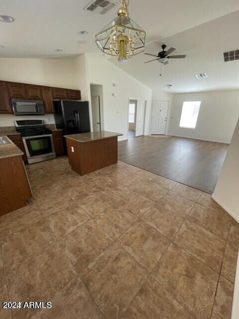 21080 N Wilford Ave in Maricopa, AZ - Building Photo - Building Photo