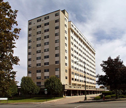 Melville Towers in New Bedford, MA - Building Photo - Building Photo