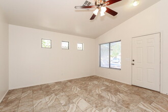 15019 W Port Au Prince Ln in Surprise, AZ - Building Photo - Building Photo