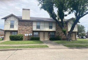2809 Wimbledon Ct in Garland, TX - Building Photo