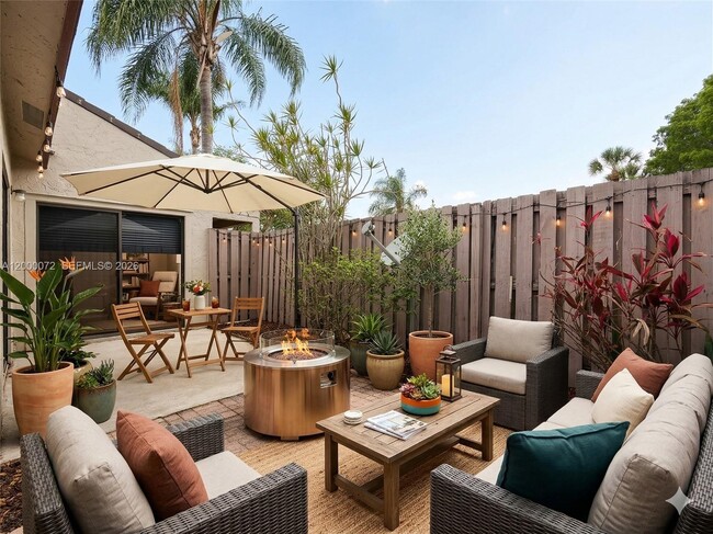 4151 Palm Bay Cir in West Palm Beach, FL - Building Photo - Building Photo