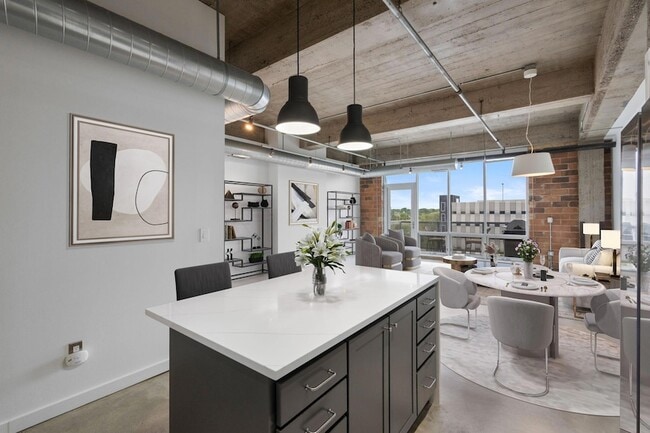 property at 901 N 3rd St