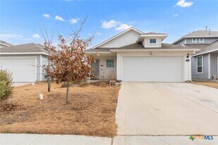 460 Delta Crst in Maxwell, TX - Building Photo