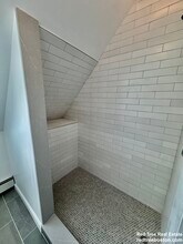 8 Trafford St, Unit 4-bed 2-bath Quincy in Quincy, MA - Building Photo - Building Photo