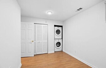 95 Anderer Ln in Boston, MA - Building Photo - Building Photo