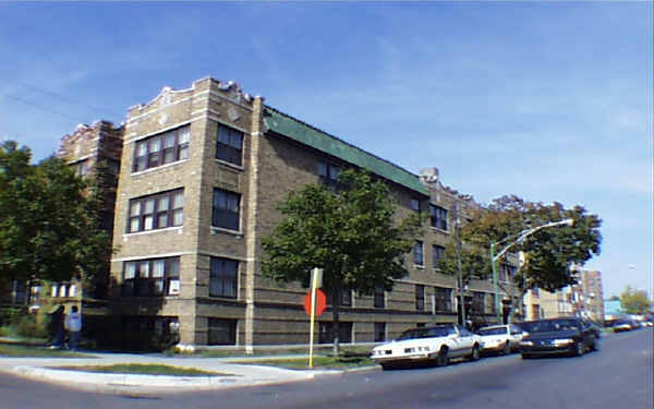 1647-1649 W Sherwin Ave in Chicago, IL - Building Photo